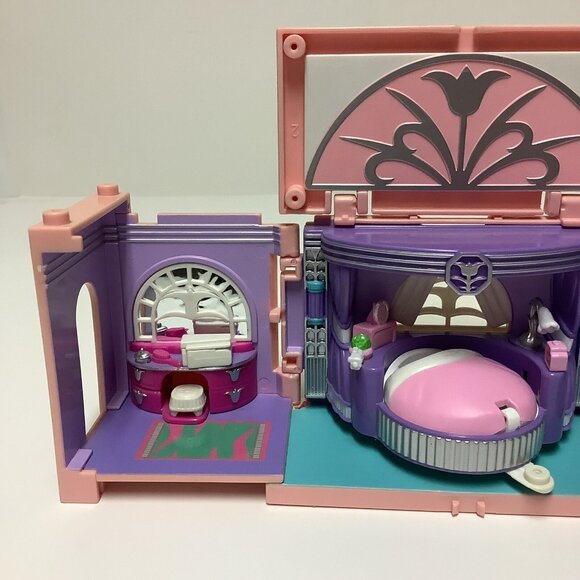 Vintage Polly Pocket Dream Builders Master Bedroom with Doll & Dog Figures 1999 - Picture 3 of 16